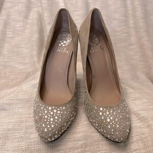 Gorgeous crystal studded Vince Camuto pumps, size 7.5.